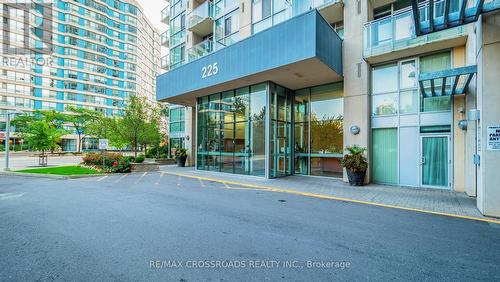 608 - 225 Webb Drive, Mississauga, ON - Outdoor With Facade