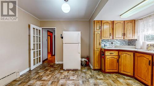 635 Topsail Road, St John'S, NL - Indoor Photo Showing Kitchen