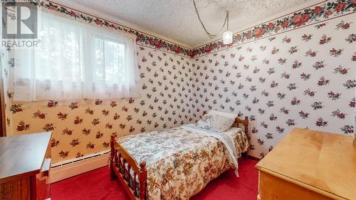 635 Topsail Road, St John'S, NL - Indoor Photo Showing Bedroom