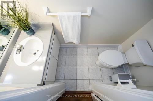 10 - 2303 Hill Ridge Court, Oakville (West Oak Trails), ON - Indoor Photo Showing Bathroom