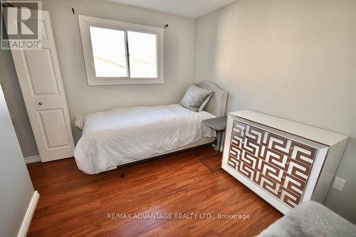 Third bedroom - 1800 Attawandaron Road, London, ON - Indoor Photo Showing Bedroom