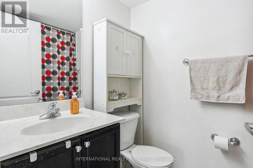 2113 - 6 Dayspring Circle, Brampton, ON - Indoor Photo Showing Bathroom