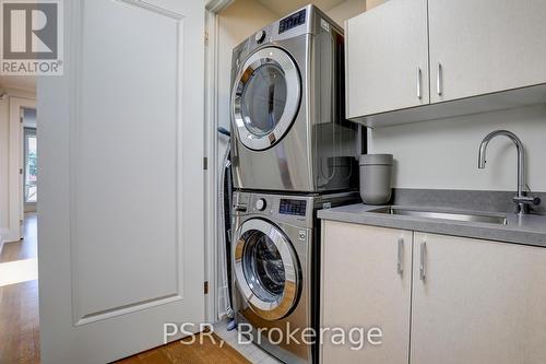 571 Broadway Avenue, Toronto (Leaside), ON - Indoor Photo Showing Laundry Room