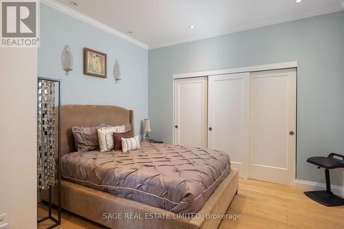 293 Mutual Street, Toronto (Church-Yonge Corridor), ON - Indoor Photo Showing Bedroom