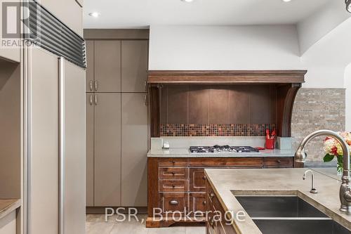 71 Old Forest Hill Road, Toronto, ON - Indoor Photo Showing Kitchen With Double Sink