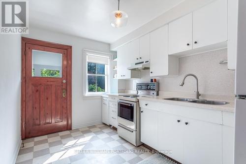 91 Morningside Avenue, Toronto (High Park-Swansea), ON - Indoor Photo Showing Kitchen