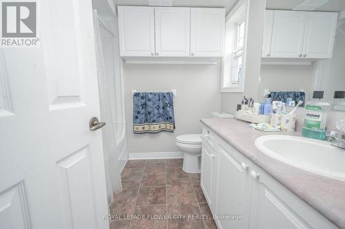 412 - 4005 Kilmer Drive, Burlington, ON - Indoor Photo Showing Bathroom