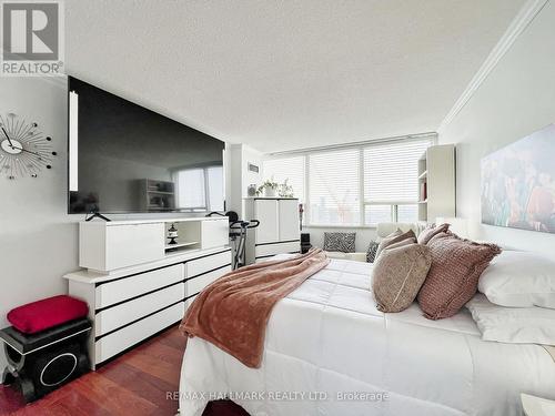 2608 - 1300 Islington Avenue, Toronto (Islington-City Centre West), ON - Indoor Photo Showing Bedroom