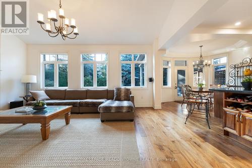 16 Edmonton Street, Brampton (Bram West), ON - Indoor Photo Showing Living Room