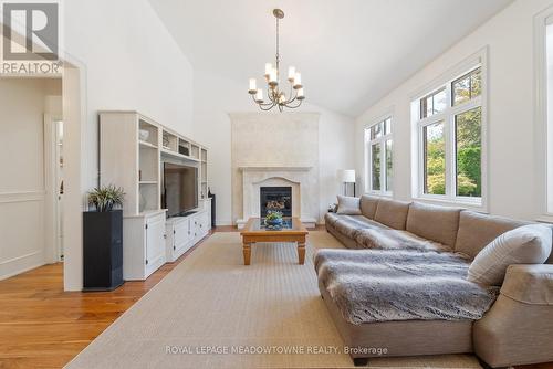 16 Edmonton Street, Brampton, ON - Indoor Photo Showing Living Room With Fireplace