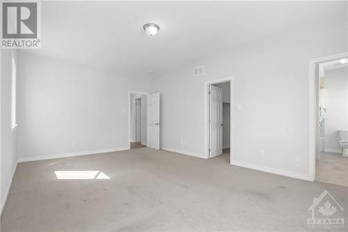 1017 Manege Street, Ottawa, ON - Indoor Photo Showing Other Room