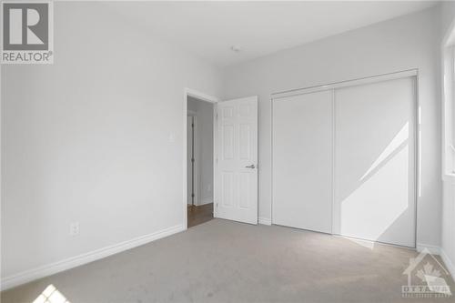 1017 Manege Street, Ottawa, ON - Indoor Photo Showing Other Room