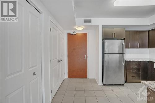 242 Rideau Street Unit#802, Ottawa, ON - Indoor Photo Showing Kitchen