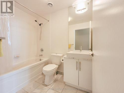 3809 - 55 Bremner Boulevard, Toronto (Waterfront Communities), ON - Indoor Photo Showing Bathroom