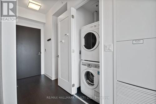 3905 - 88 Scott Street, Toronto, ON - Indoor Photo Showing Laundry Room