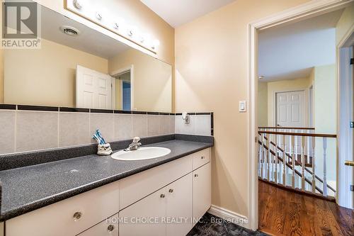 20 Andrew Street, Clarington (Newcastle), ON - Indoor Photo Showing Bathroom