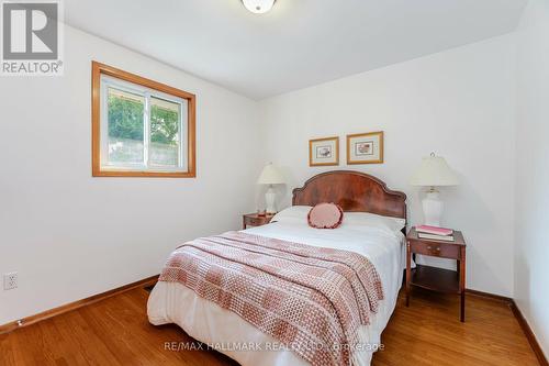 461 Cromwell Avenue, Oshawa (Vanier), ON - Indoor Photo Showing Bedroom