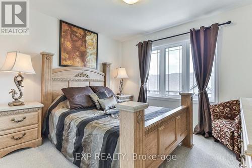 172 - 77 Diana Avenue, Brantford, ON - Indoor Photo Showing Bedroom