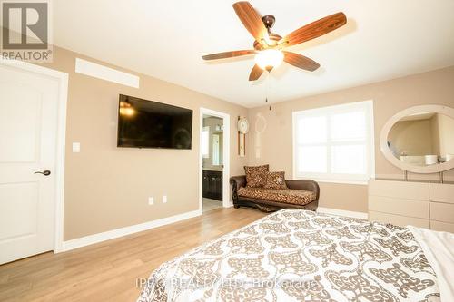 334 Viger Drive, Welland, ON - Indoor Photo Showing Bedroom