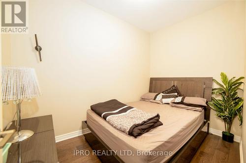 374 Viger Drive, Welland, ON - Indoor Photo Showing Bedroom