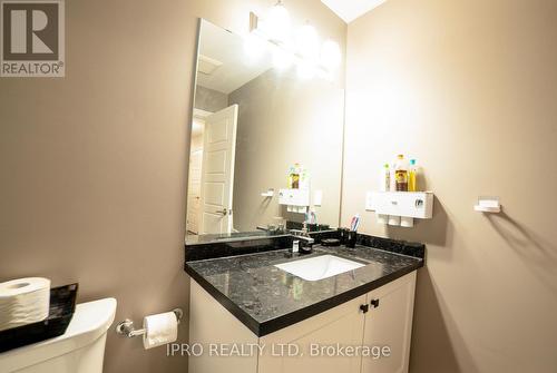 374 Viger Drive, Welland, ON - Indoor Photo Showing Bathroom