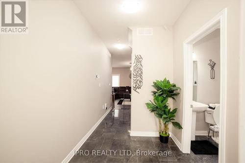 374 Viger Drive, Welland, ON - Indoor Photo Showing Other Room