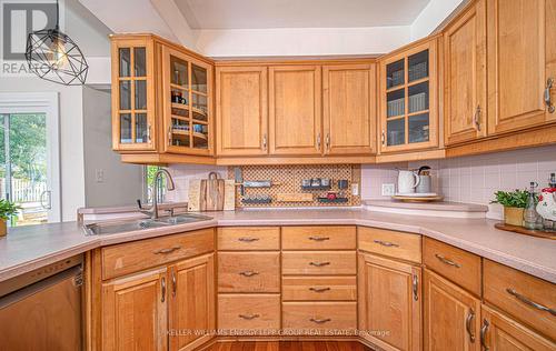 351 Dickens Drive, Oshawa (Eastdale), ON - Indoor Photo Showing Kitchen With Double Sink