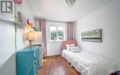 351 Dickens Drive, Oshawa (Eastdale), ON - Indoor Photo Showing Bedroom