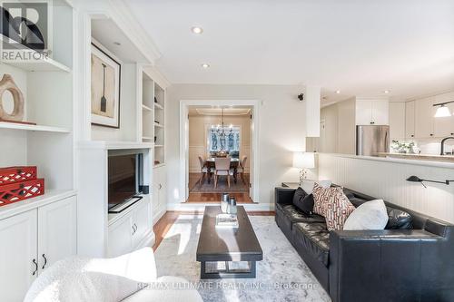 242 Bessborough Drive, Toronto (Leaside), ON - Indoor Photo Showing Living Room