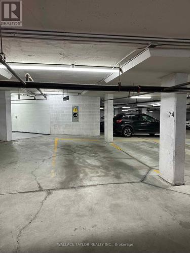 1003 - 942 Yonge Street, Toronto (Annex), ON - Indoor Photo Showing Garage