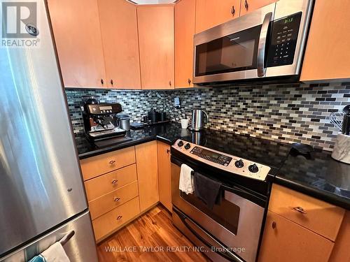 1003 - 942 Yonge Street, Toronto (Annex), ON - Indoor Photo Showing Kitchen With Stainless Steel Kitchen