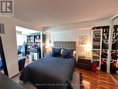 1003 - 942 Yonge Street, Toronto (Annex), ON - Indoor Photo Showing Bedroom