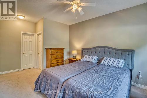 176 - 2025 Meadowgate Boulevard, London, ON - Indoor Photo Showing Bedroom