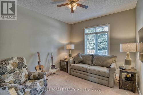 176 - 2025 Meadowgate Boulevard, London, ON - Indoor Photo Showing Living Room