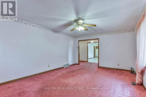 9293 Richmond Road, Bayham (Richmond), ON - Indoor Photo Showing Other Room