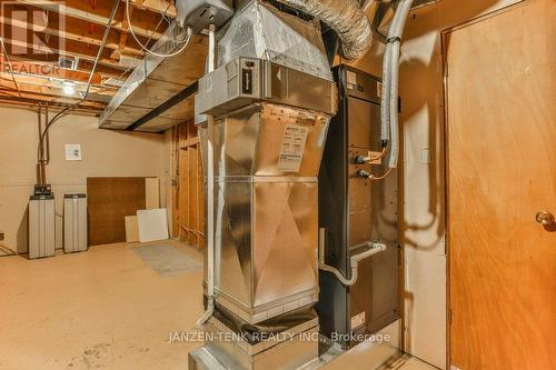 9293 Richmond Road, Bayham (Richmond), ON - Indoor Photo Showing Basement