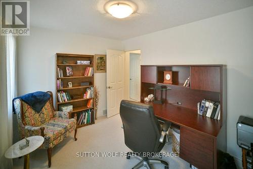 363 Darcy Drive, Strathroy-Caradoc (Nw), ON - Indoor Photo Showing Office