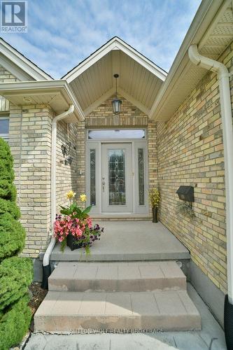 363 Darcy Drive, Strathroy-Caradoc (Nw), ON - Outdoor