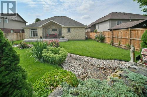 363 Darcy Drive, Strathroy-Caradoc (Nw), ON - Outdoor With Deck Patio Veranda