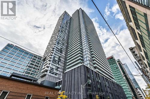 204 - 25 Richmond Street E, Toronto, ON - Outdoor With Facade