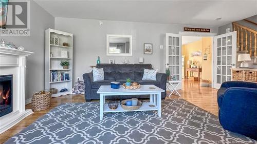 39 Parkwood Avenue, Saint John, NB - Indoor Photo Showing Living Room With Fireplace