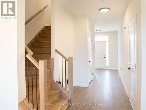 1826 Finley Crescent, London, ON - Indoor Photo Showing Other Room