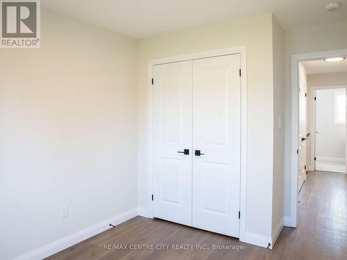 1826 Finley Crescent, London, ON - Indoor Photo Showing Other Room