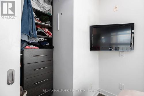 407 - 1201 Dundas Street E, Toronto (South Riverdale), ON - Indoor Photo Showing Other Room