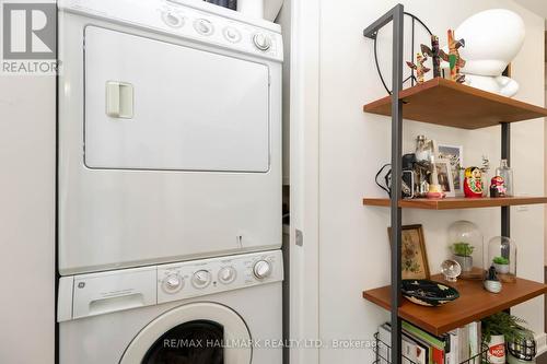 407 - 1201 Dundas Street E, Toronto (South Riverdale), ON - Indoor Photo Showing Laundry Room