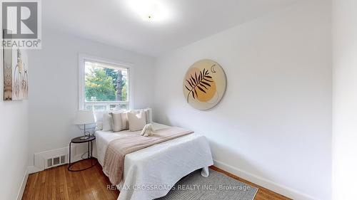 25 Dunelm Street, Toronto (Scarborough Village), ON - Indoor Photo Showing Bedroom