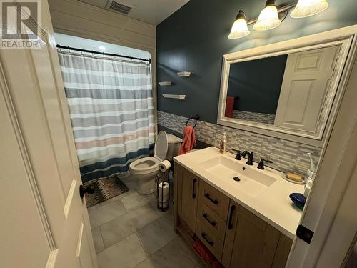 4 Campbell Street, Happy Valley-Goose Bay, NL - Indoor Photo Showing Bathroom