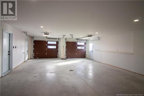 14 Apple Blossom Trail, Hampton, NB - Indoor Photo Showing Garage