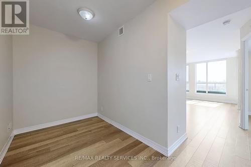 415 - 80 Esther Lorrie Drive, Toronto (West Humber-Clairville), ON - Indoor Photo Showing Other Room