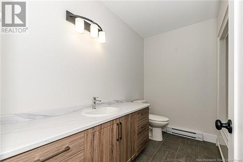 126 Elsliger Street, Dieppe, NB - Indoor Photo Showing Bathroom